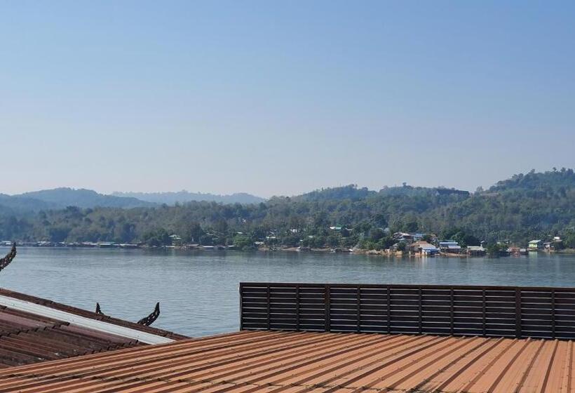 Трехместный Номер Стандарт с Видом, Phornpailin Riverside Resort