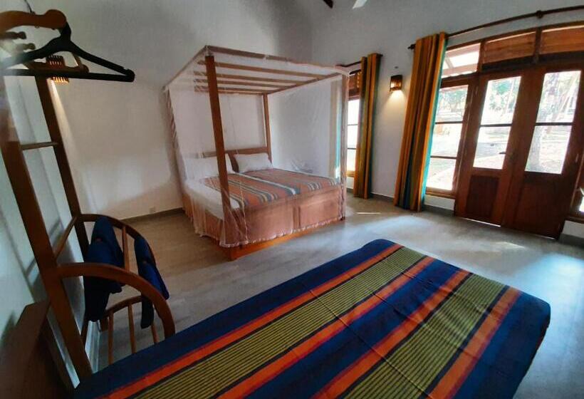 Семейный Номер, Jackland Holiday Cabanas