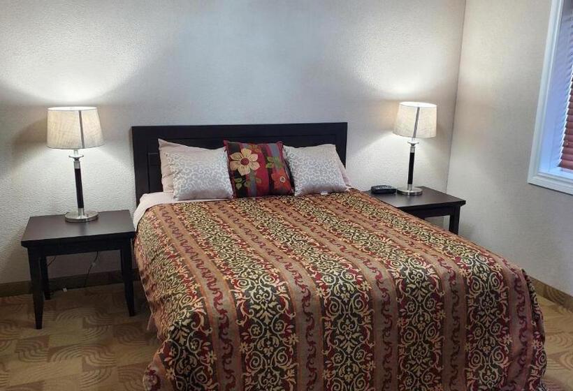Люкс Повышенной Комфортности, Shoreside Inn & Suites