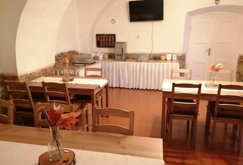 Номер Стандарт, Penzion U šlechtičen