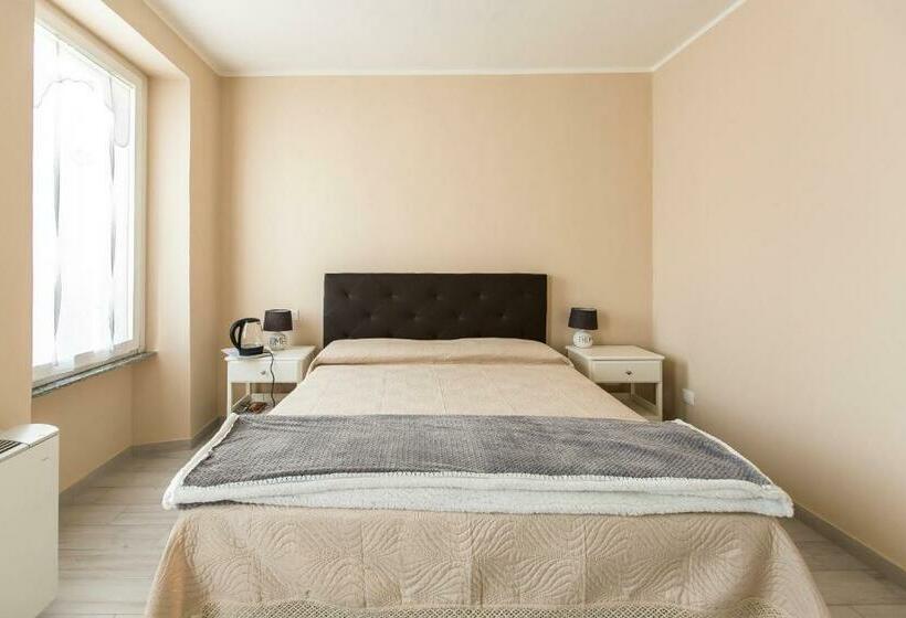标准间, 700enolocanda