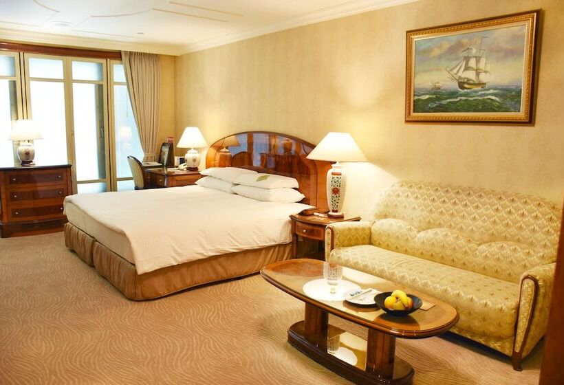 سوییت سوپریور, Evergreen Laurel Hotel Taipei