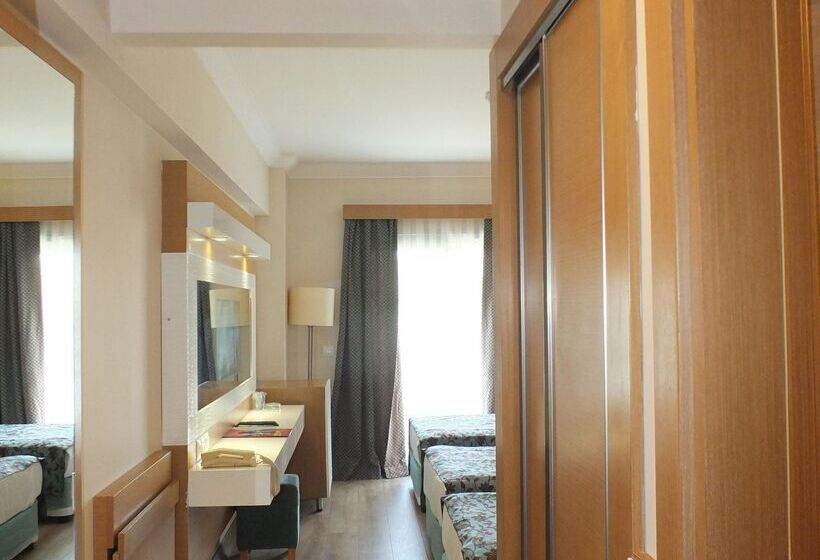 Номер Стандарт Трехместный, Marbel Hotel By Palmwings
