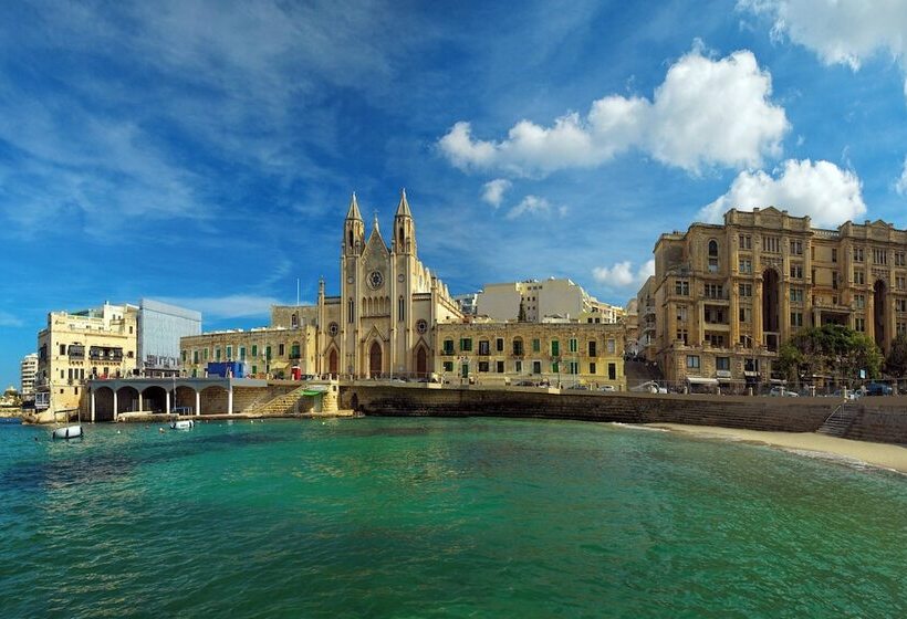 اتاق لوکس با چشم‌انداز دریا, Malta Marriott Resort & Spa