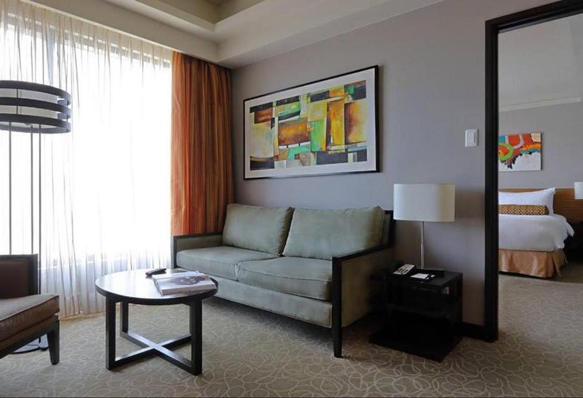 이그제큐티브 스위트, The Bellevue Manila