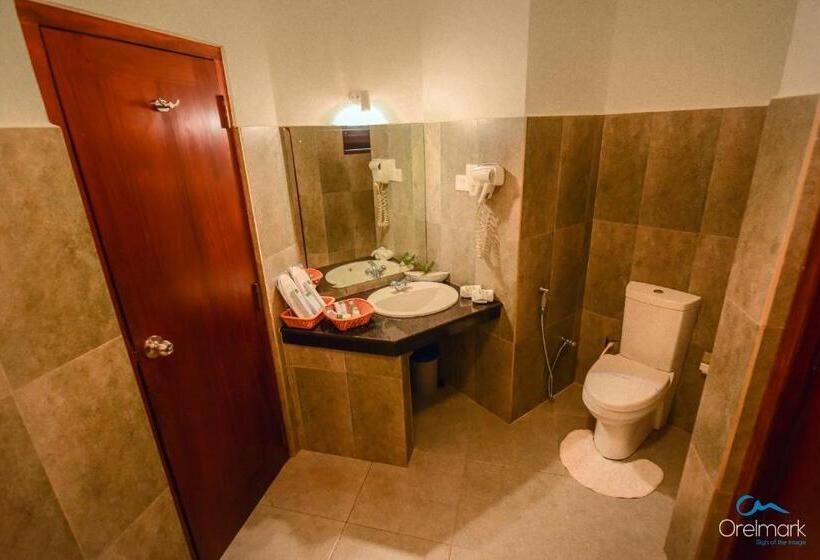 Люкс Повышенной Комфортности, Seethawaka Regency