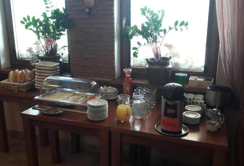 四人标准间, Penzion Kozak B&b