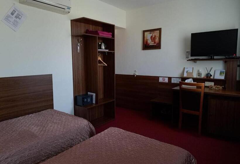 带2个卧室的套房, Penzion Kozak B&b