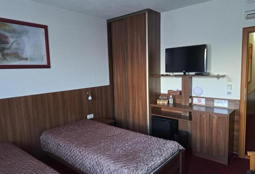 四人标准间, Penzion Kozak B&b