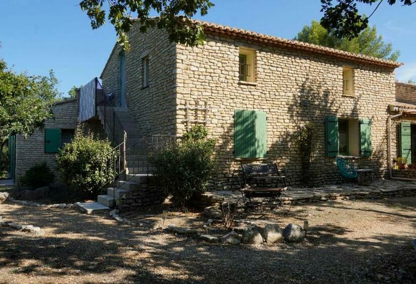 اتاق استاندارد, Mas Val Chênaie Gordes