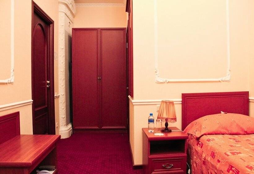 اتاق استاندارد یک نفره, Artmokhovaya