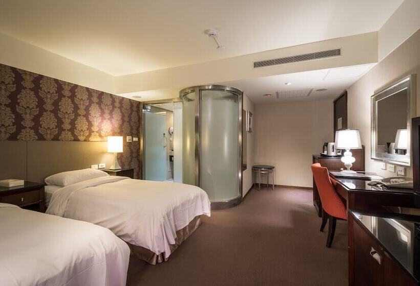 اتاق استاندارد, Delight