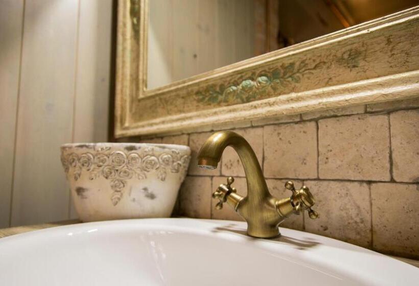 اتاق لوکس با بالکن, Vila Terrasse