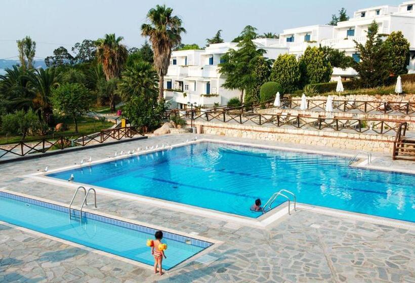 Семейный Номер Вид на Сад, Agionissi Resort
