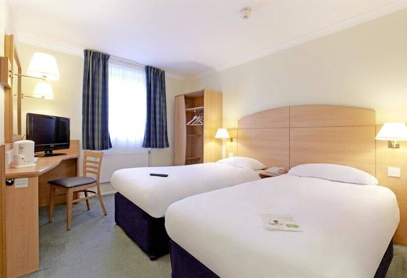 Номер Стандарт, Campanile Leicester