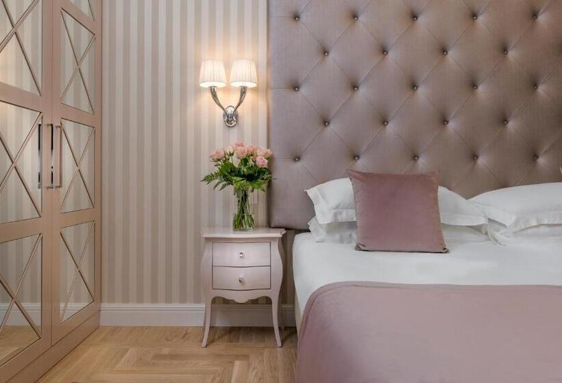 Трехместный Президентский, Grand Hotel Gallia