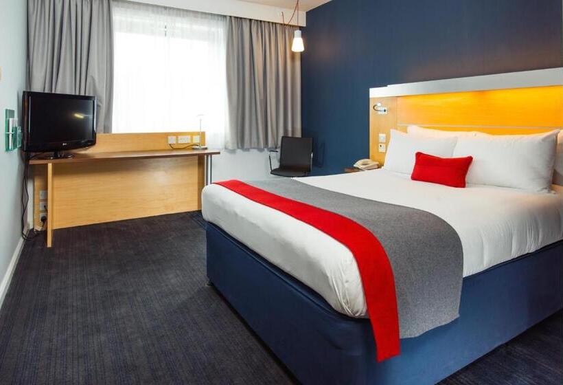 اتاق استاندارد, Holiday Inn Express Hemel Hempstead, An Ihg
