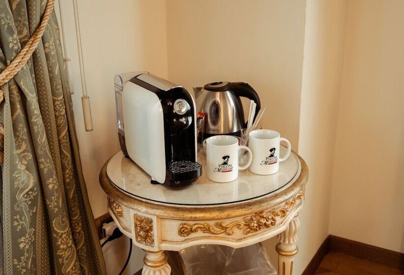 스탠다드 트리플 룸, Palazzo Alexander
