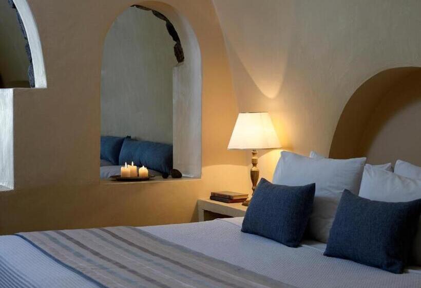 Family Suite, Zannos Melathron