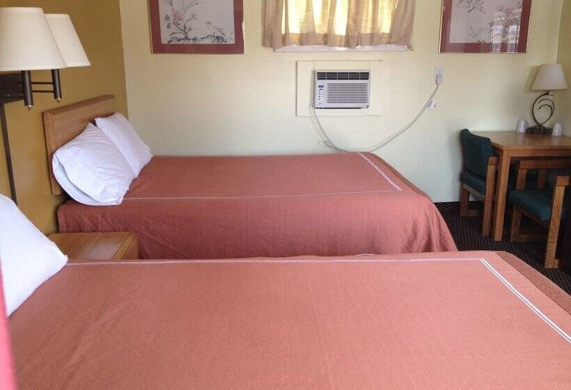 패밀리 룸, Caravan Motel