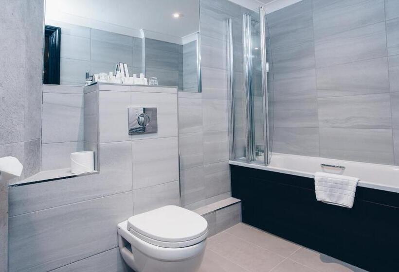Номер Executive, County Hotel & County Aparthotel Newcastle
