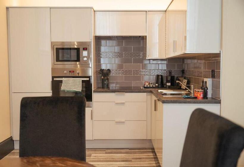 Студия Стандарт, County Hotel & County Aparthotel Newcastle