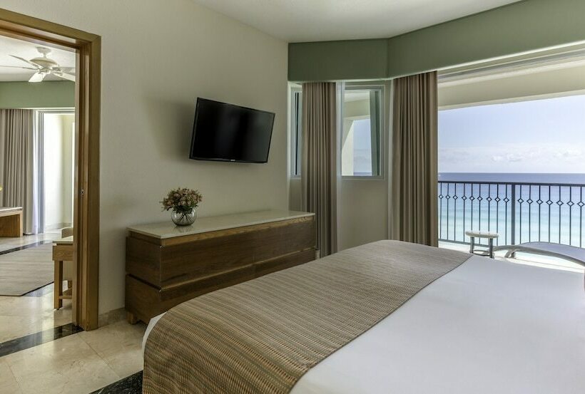 Suite Familiar, Grand Park Royal Cancun - All Inclusive