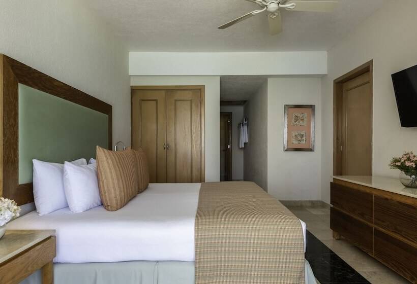 Suite Familiar, Grand Park Royal Cancun - All Inclusive