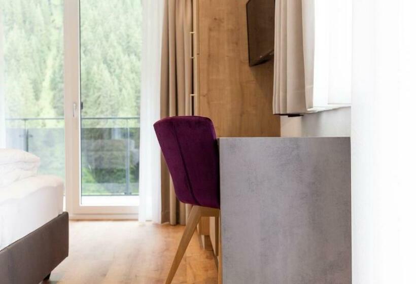 Апартаменты Deluxe 1 Спальня, Aparthotel Lerch