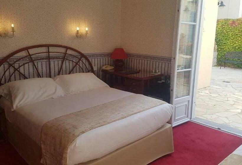 스탠다드 트리플 룸 가든 전망, Hôtel De Charme Brise Marine