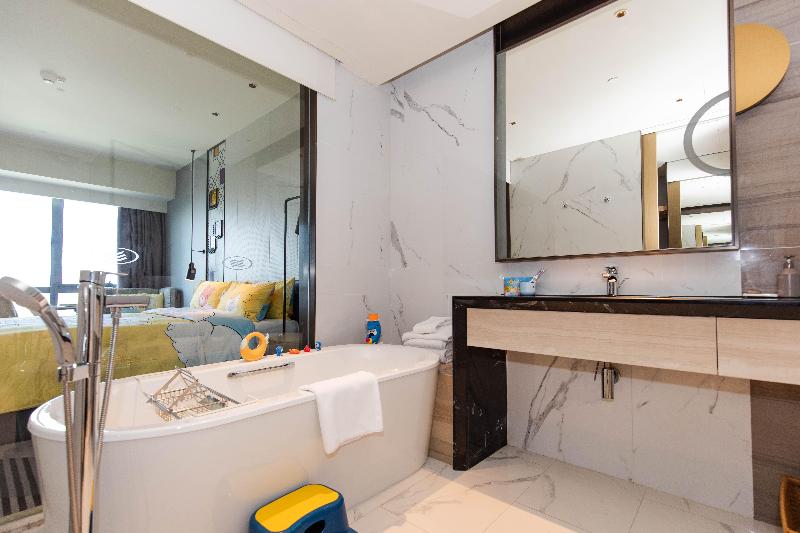 带大床的标准间, Crowne Plaza Foshan Nanhai   An Ihg