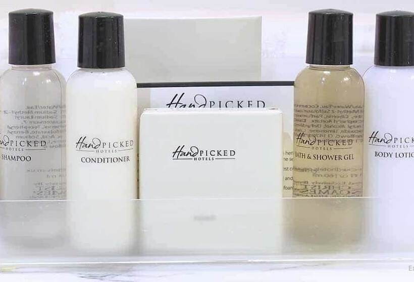 Номер Superior, Nutfield Priory Hotel & Spa