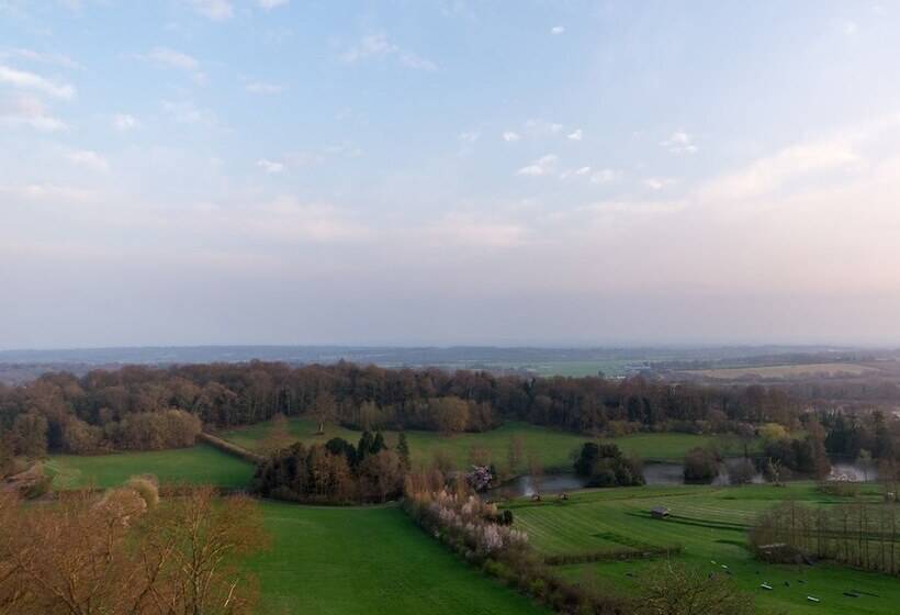 Номер Deluxe, Nutfield Priory Hotel & Spa