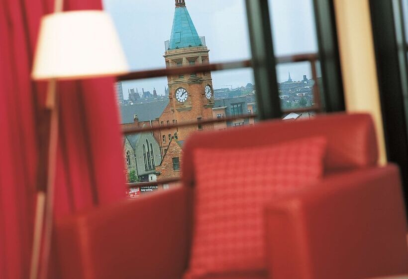 Полулюкс, Voco Belfast, An Ihg
