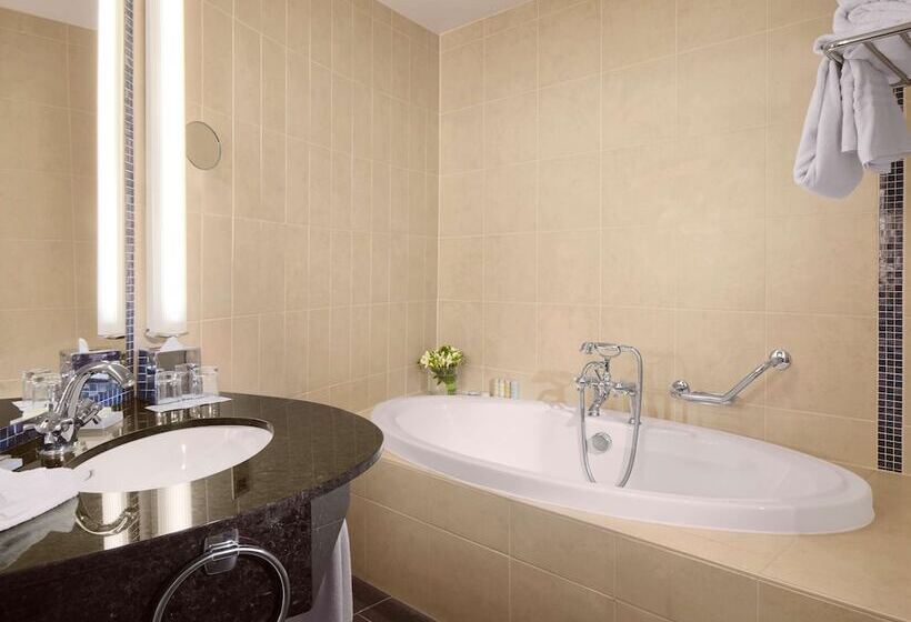 Номер Премиум, Voco Belfast, An Ihg