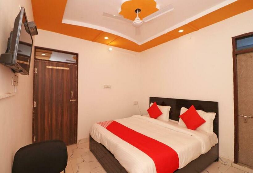 三人经典房间, Oyo 37918  Signature Inn