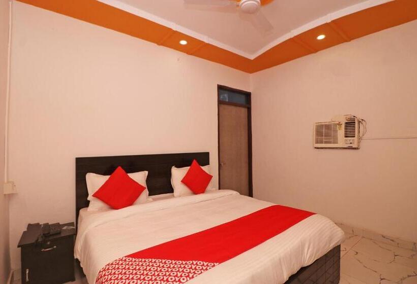 三人经典房间, Oyo 37918  Signature Inn