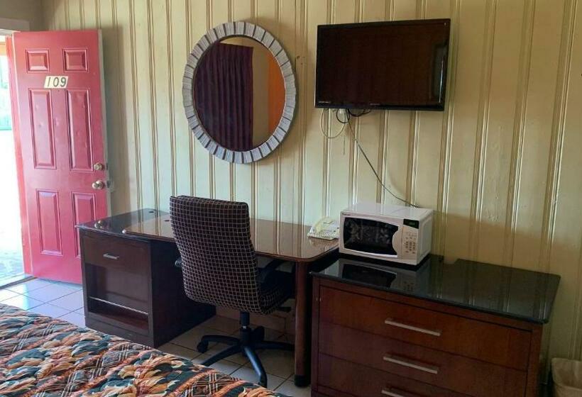 اتاق استاندارد با تخت بزرگ, Budget Inn Motel Greenville Tx
