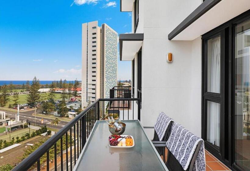 2침실 펜트하우스 아파트, Neptune Resort