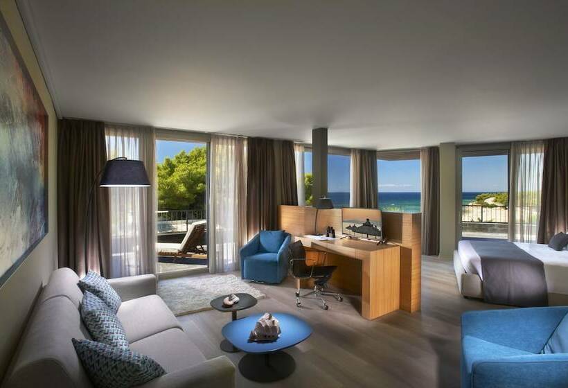 סוויטה דלוקס, Blue Dolphin