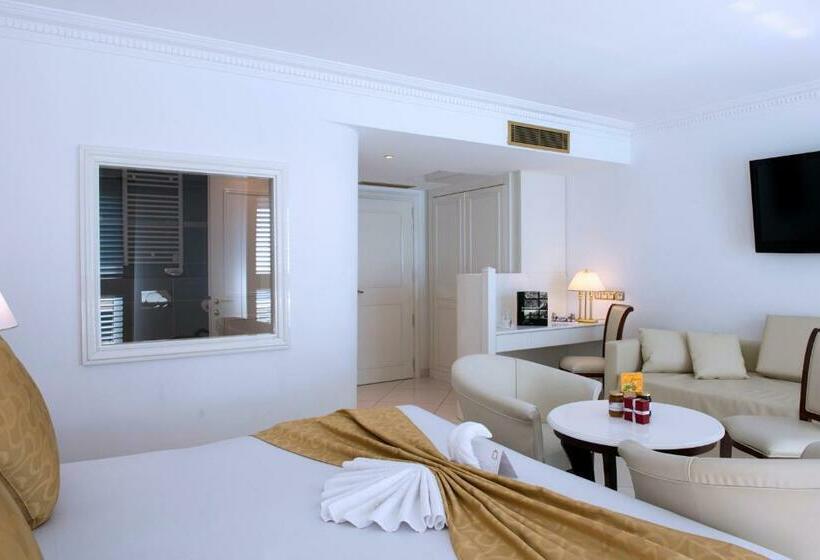 디럭스 룸 바다 전망, Hôtel West End Promenade