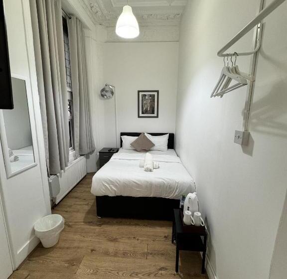 اتاق اکونومی, Gallery Hyde Park Hostel