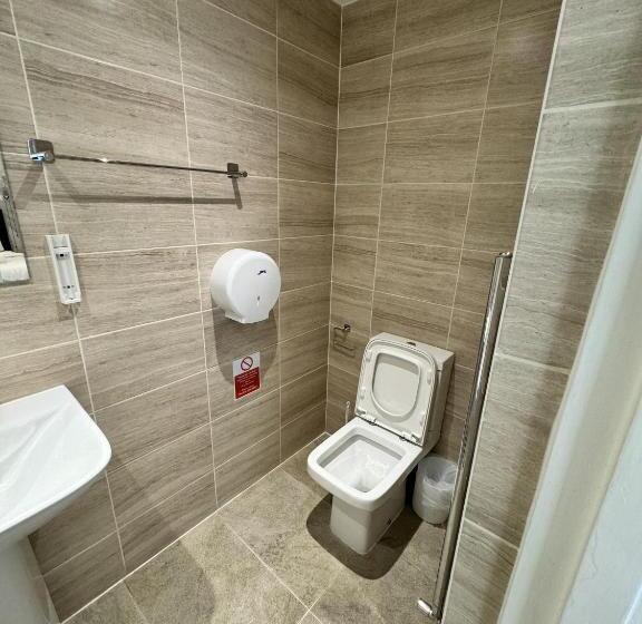 استودیوی استاندارد, Gallery Hyde Park Hostel