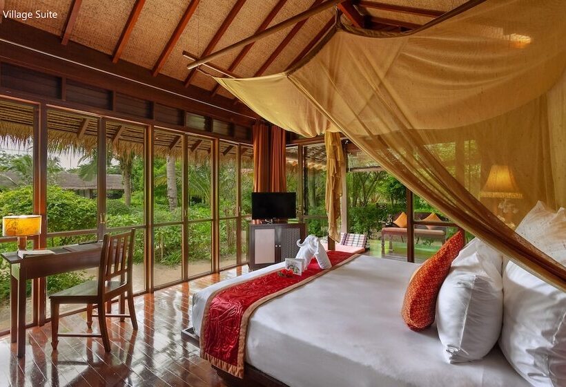 Люкс, Zeavola Resort
