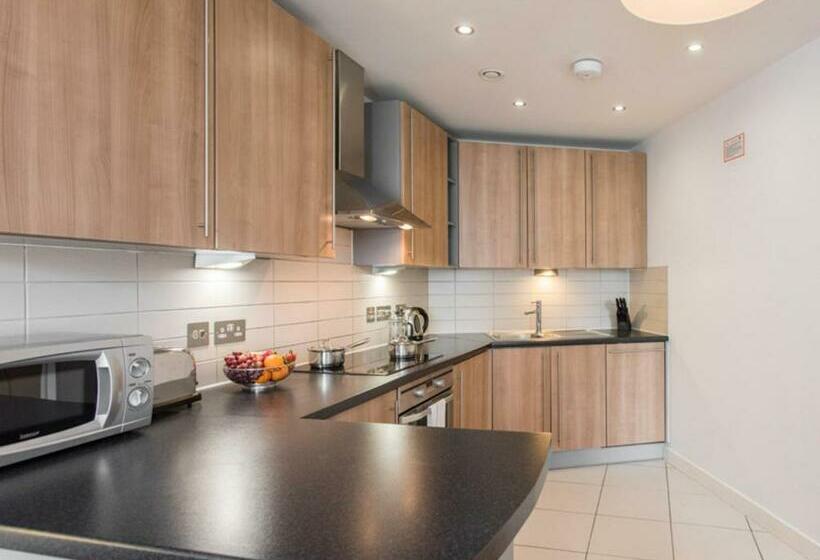 Апартаменты 1 Спальня, Premier Suites Liverpool