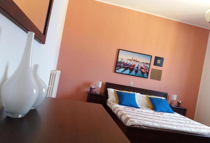 اتاق استاندارد با سرویس بهداشتی مشترک, Near To Pisa Airport Guesthouse