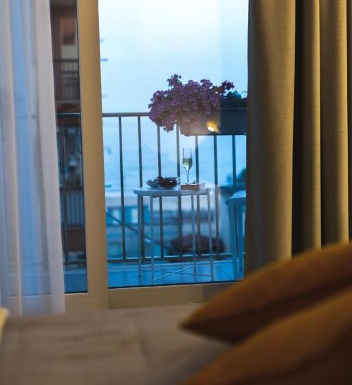 اتاق استاندارد با تخت بزرگ, B&b A Due Passi Dal Mare