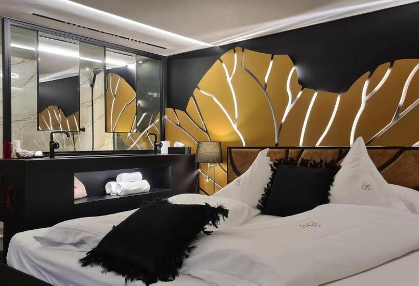 Люкс с гидромассажем, Domaine Du Haut Jardin Hôtel & Chalets Spa Privé