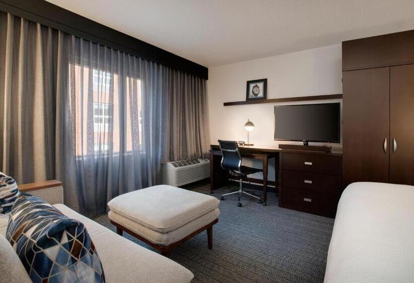 Стандартный Номер Кровать Кинг, Courtyard Worcester