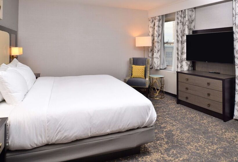 Студия Стандарт Двуспальная Кровать, Doubletree By Hilton Utica